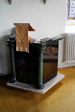 St Clement - The Pulpit